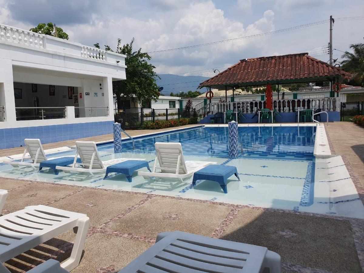 Hotel Maratea Melgar Dış mekan fotoğraf